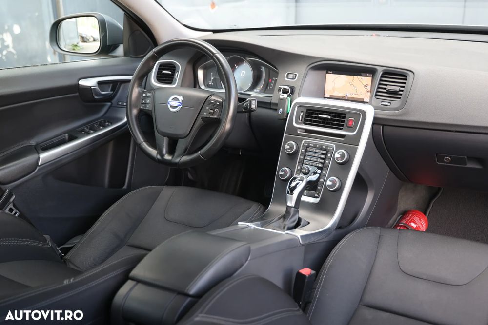 Volvo V60 D2 DRIVe Kinetic - 18
