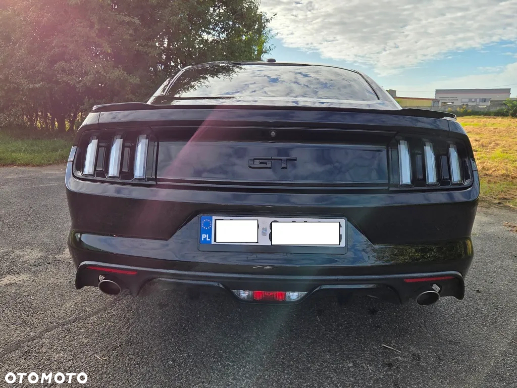 Ford Mustang - 6