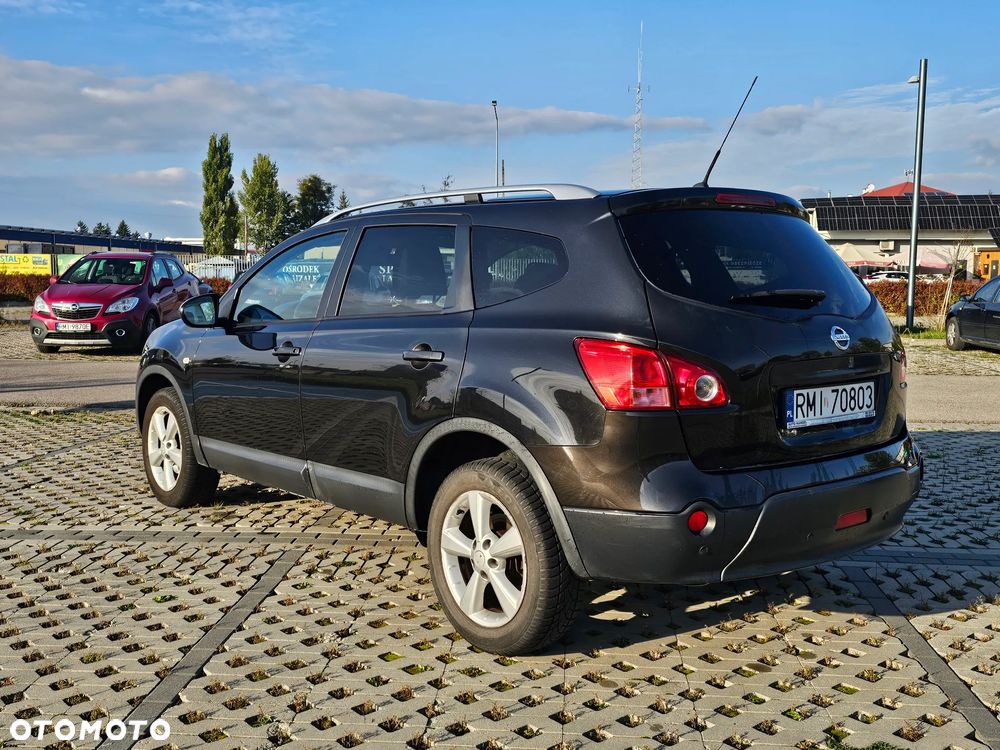 Nissan Qashqai - 9