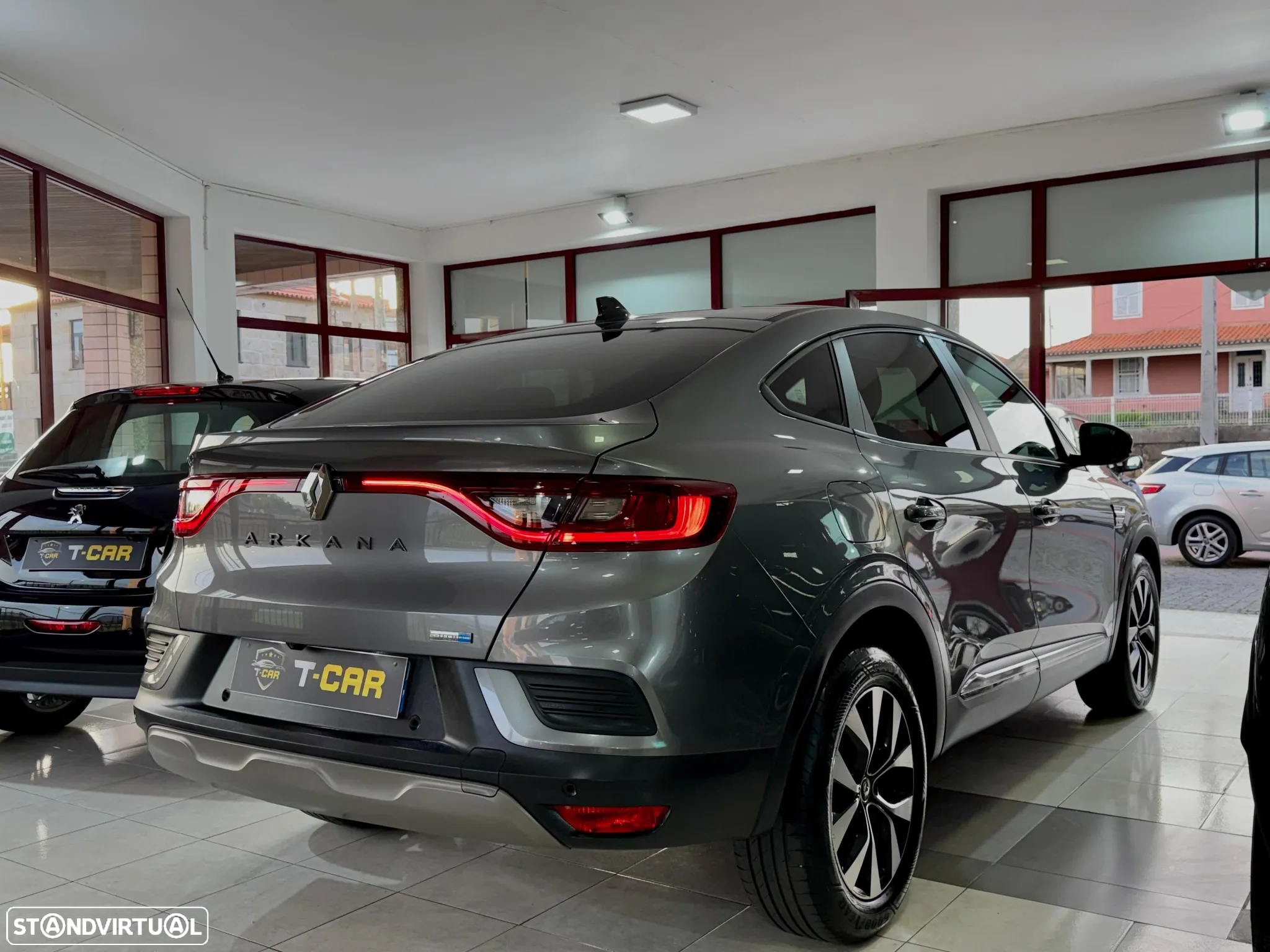 Renault Arkana 1.6 E-Tech Business - 3