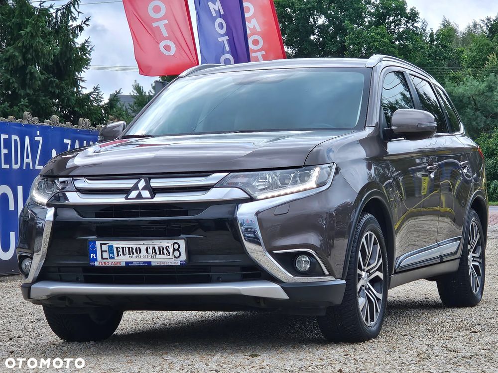 Mitsubishi Outlander 2.0 Intense + SDA 4WD CVT - 17