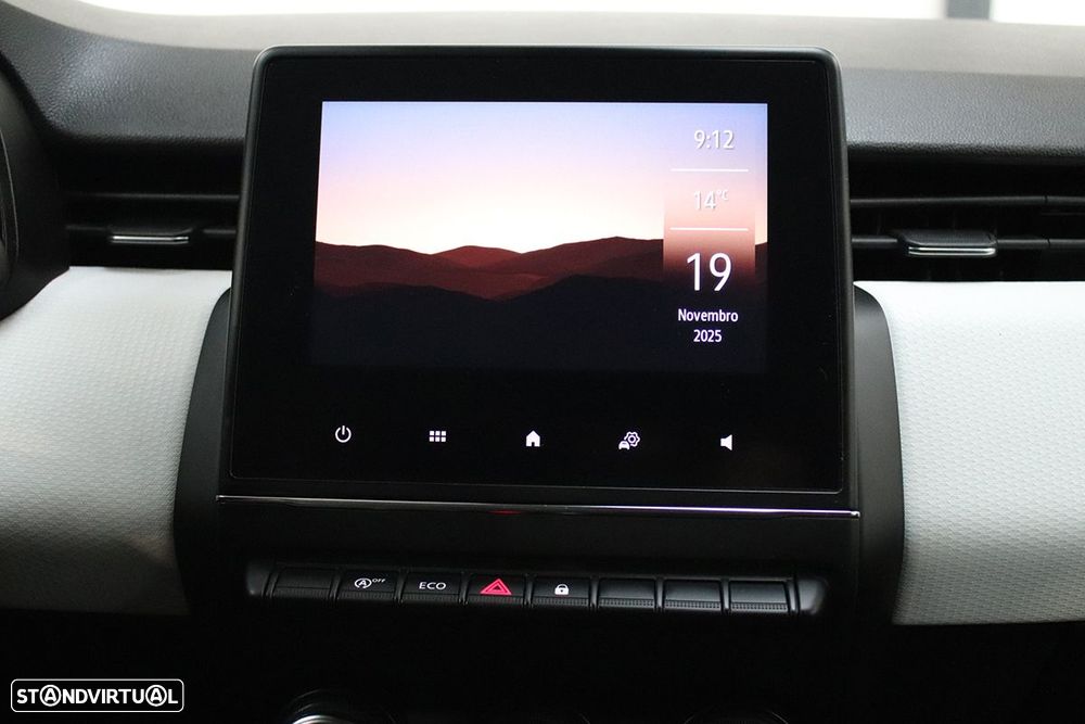 Renault Clio 1.0 TCe Limited Bi-Fuel - 9