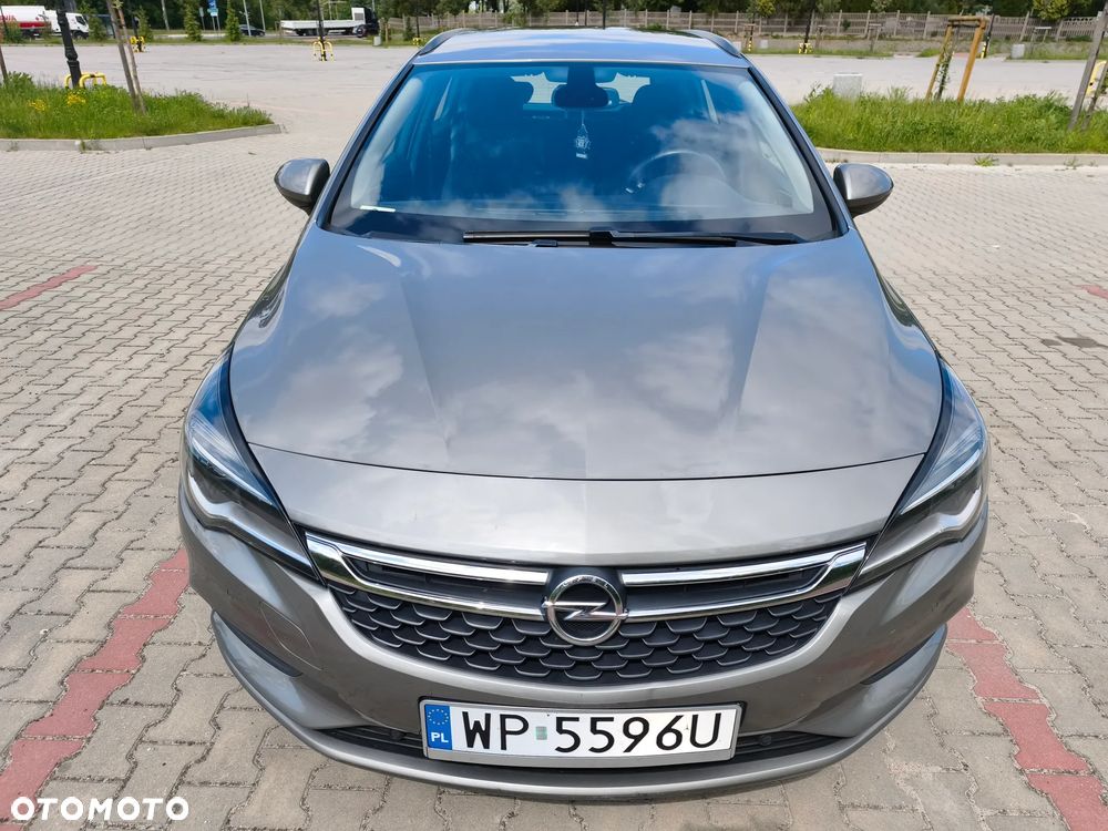 Opel Astra 1.6 CDTI Elite - 10
