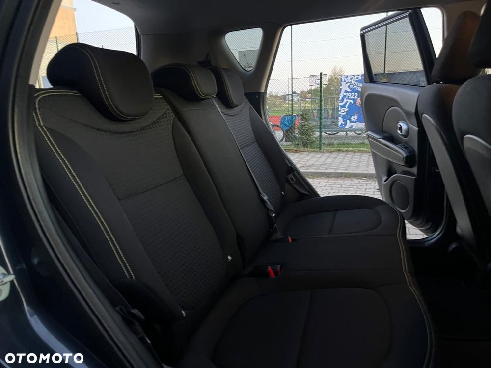 Kia Soul 1.6 CRDi L EU5 - 11