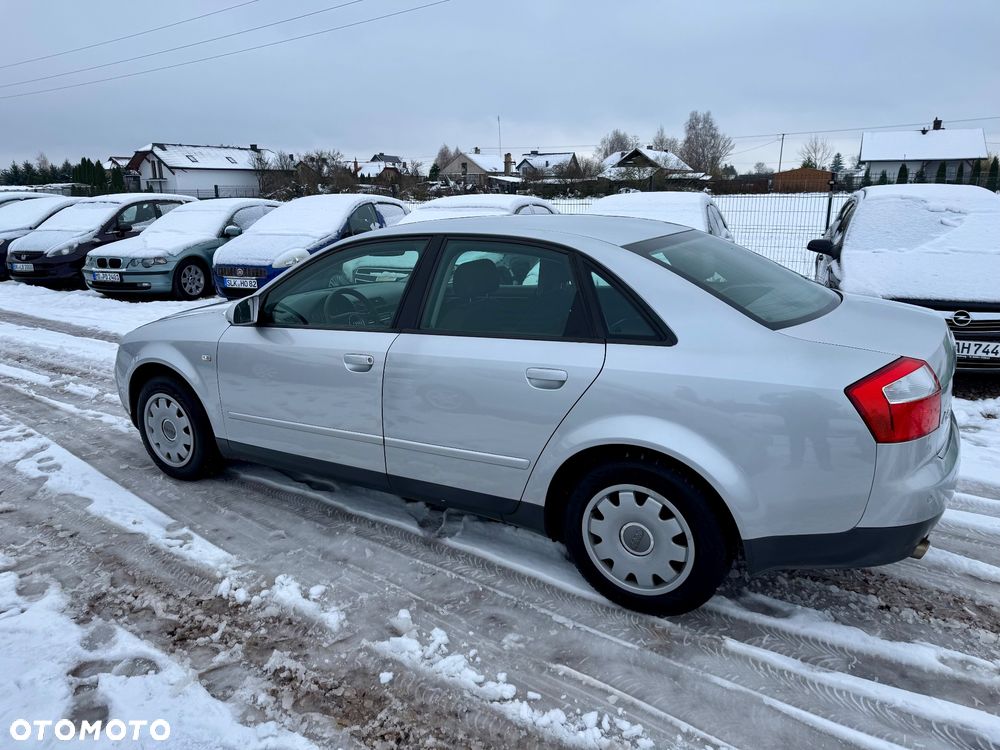 Audi A4 Limousine - 29