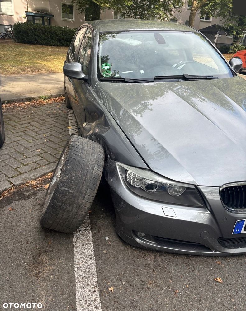 BMW Seria 3 320d DPF - 2