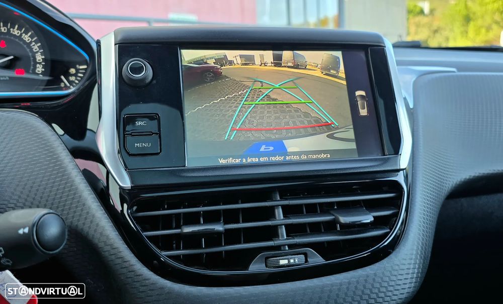 Peugeot 2008 PureTech 110 Stop&Start EAT6 Crossway - 15