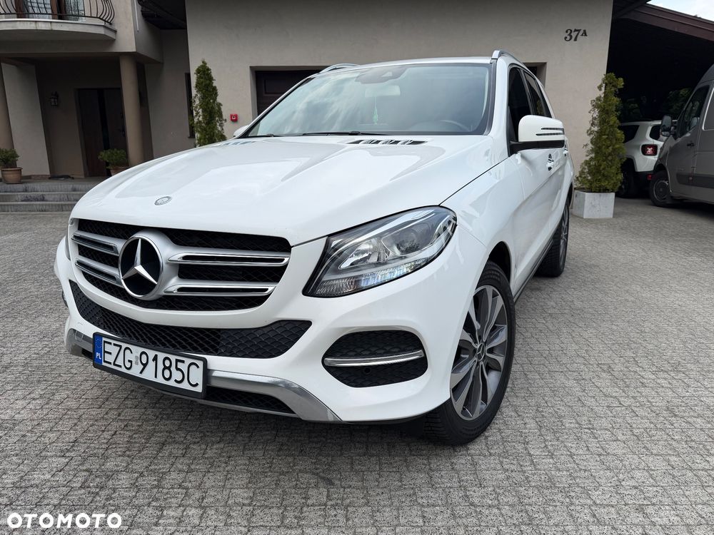 Mercedes-Benz GLE - 34