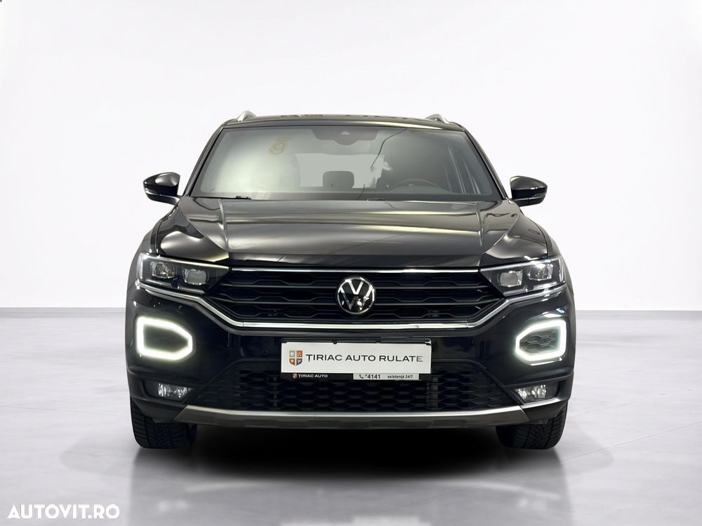 Volkswagen T-Roc - 9