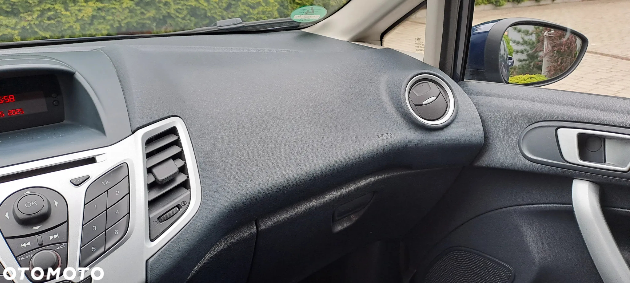 Ford Fiesta 1.25 Trend - 24