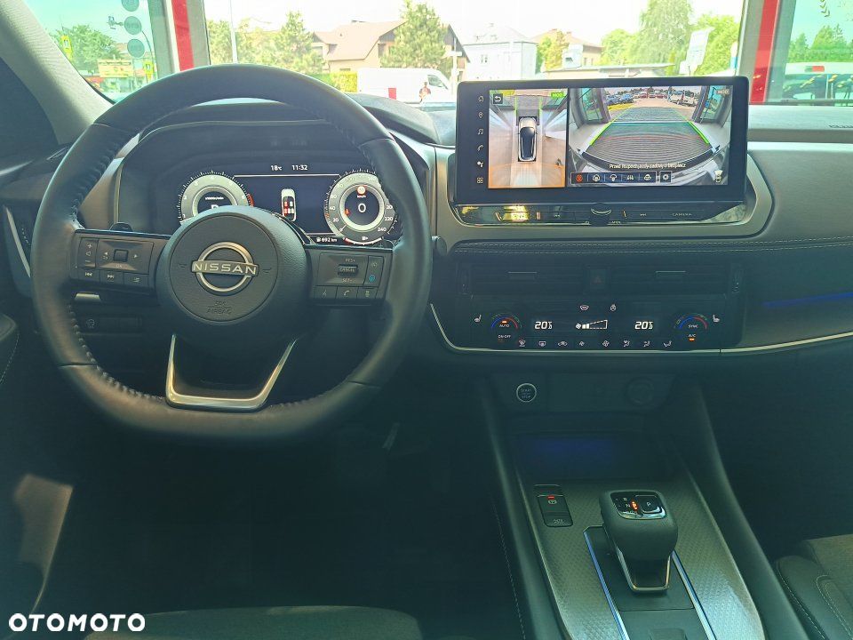 Nissan Qashqai - 11