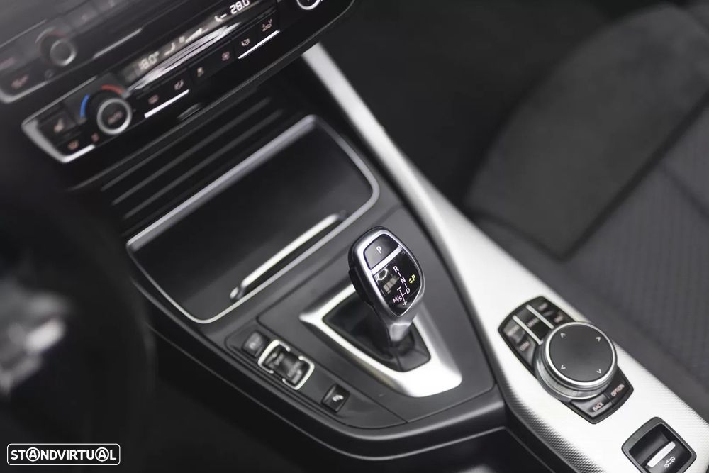 BMW 220 d Coupe Auto - 23