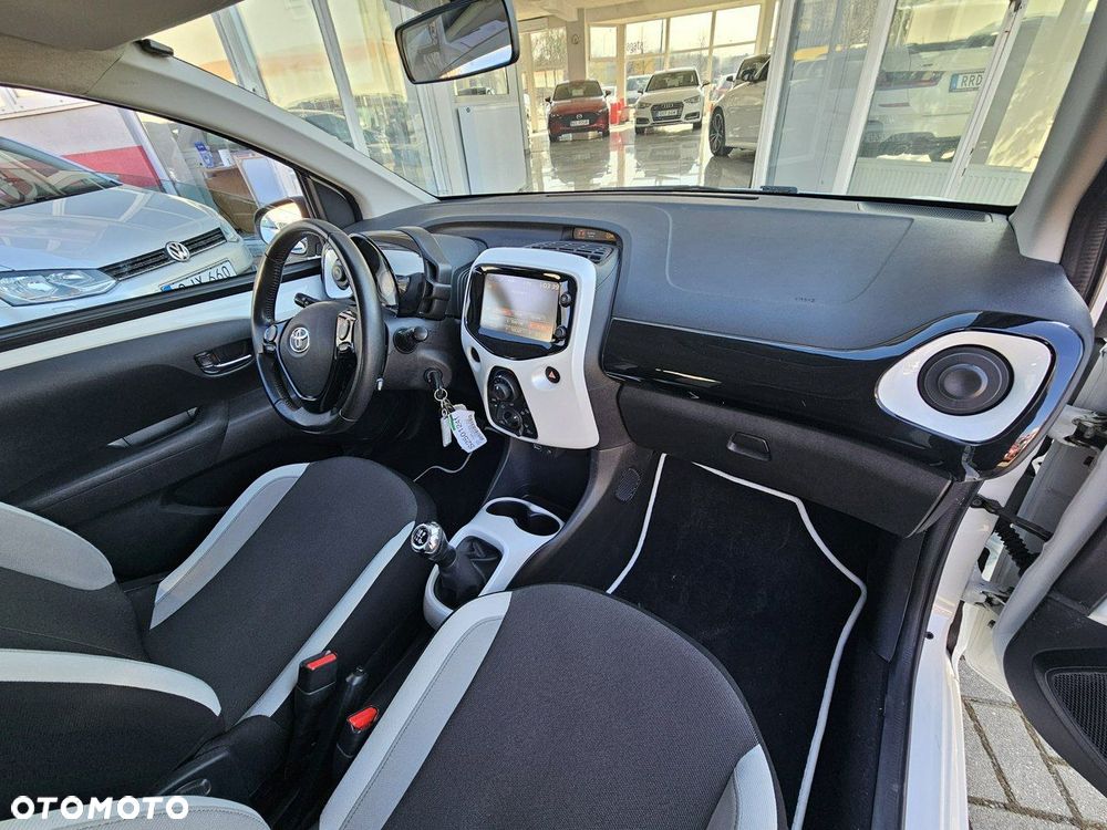 Toyota Aygo x-cite Style Selection - 17