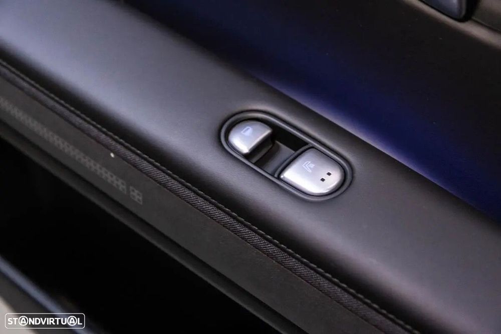 Hyundai Ioniq 5 - 50