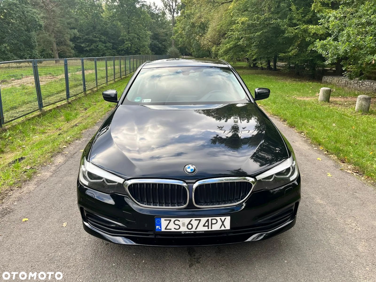 BMW Seria 5 518d - 1
