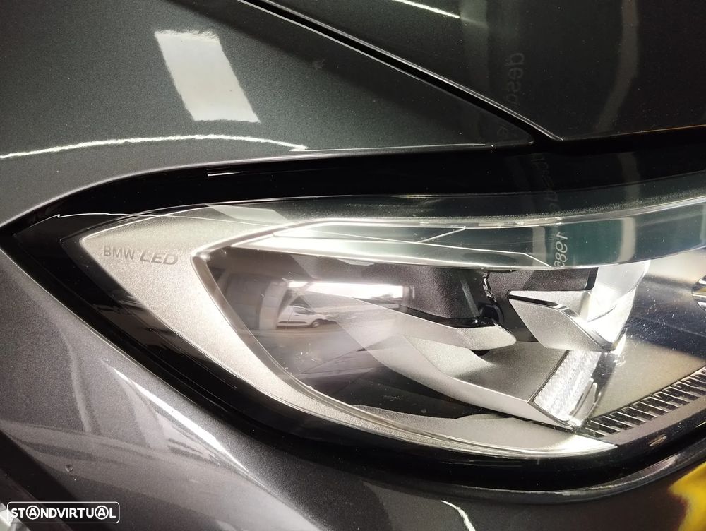 BMW 318 d Touring Auto - 9