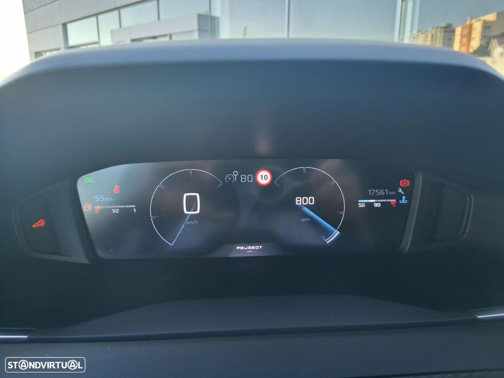 Peugeot 2008 1.2 PureTech Allure - 16
