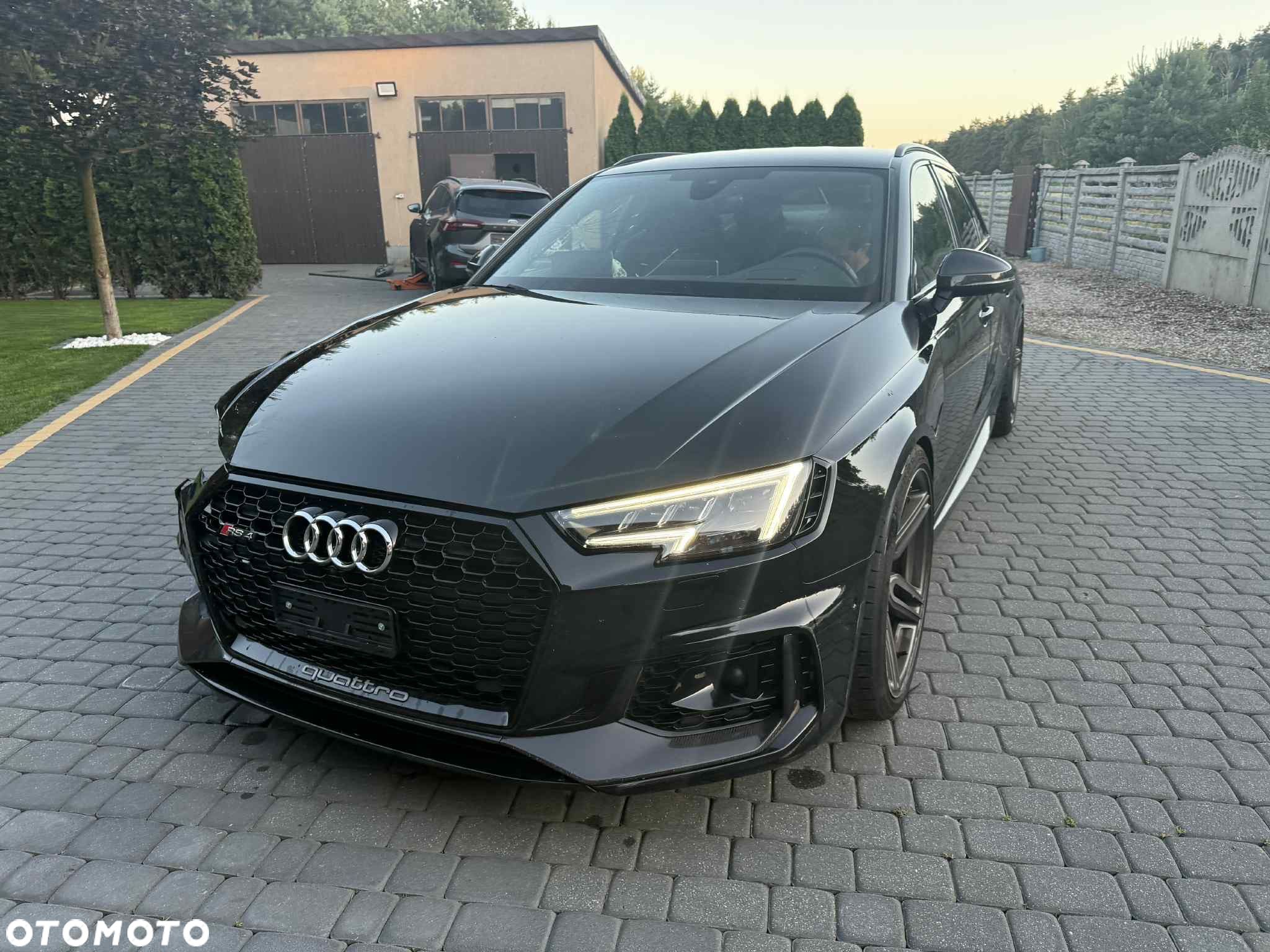 Audi RS4 2.9 TFSI Quattro Tiptr - 1