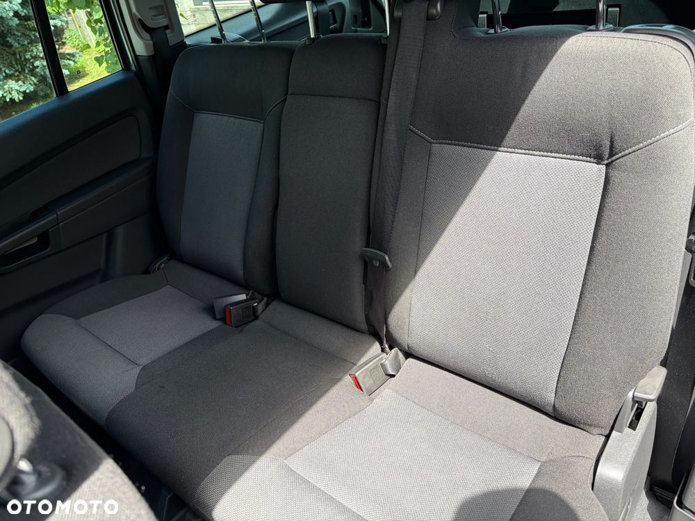 Opel Zafira 1.8 Family - 14
