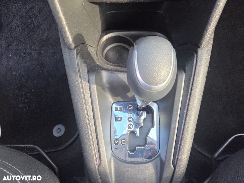 Peugeot 208 PureTech 110 Stop & Start EAT6 Allure - 32