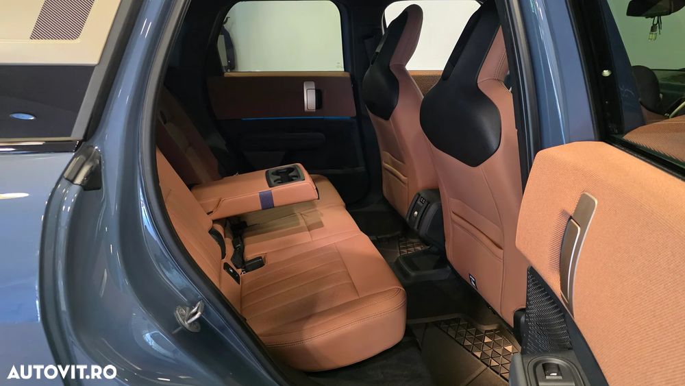 Mini Countryman - 10