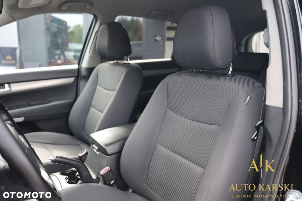 Kia Sorento - 30
