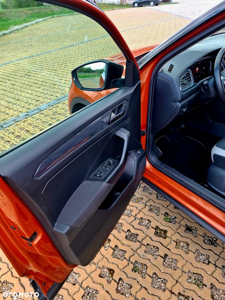 Volkswagen T-Roc 1.5 TSI ACT Advance DSG - 32