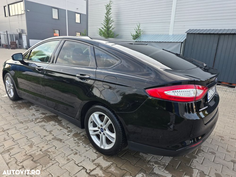 FORD Mondeo 2017 — imagine 10