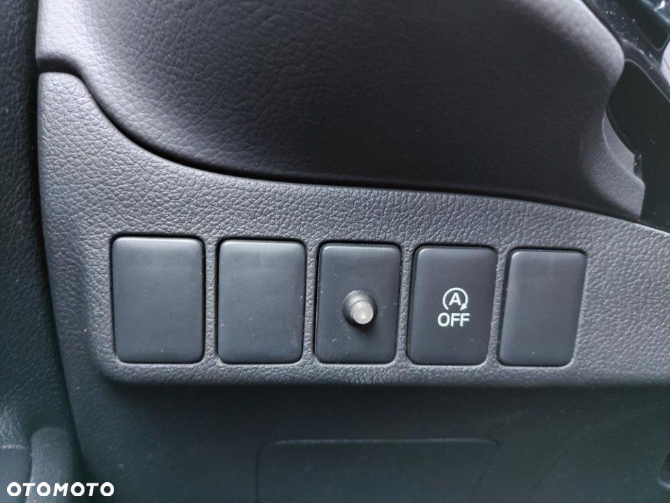Mitsubishi Outlander - 28