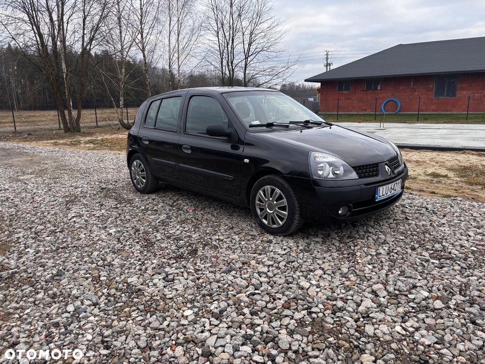 Renault Clio - 6