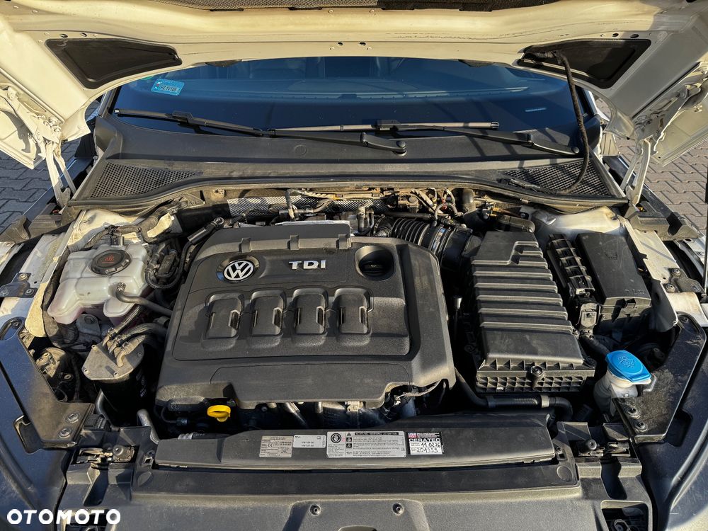 Volkswagen Arteon 2.0 TDI Bi-Turbo SCR 4Mot R-Line DSG - 12