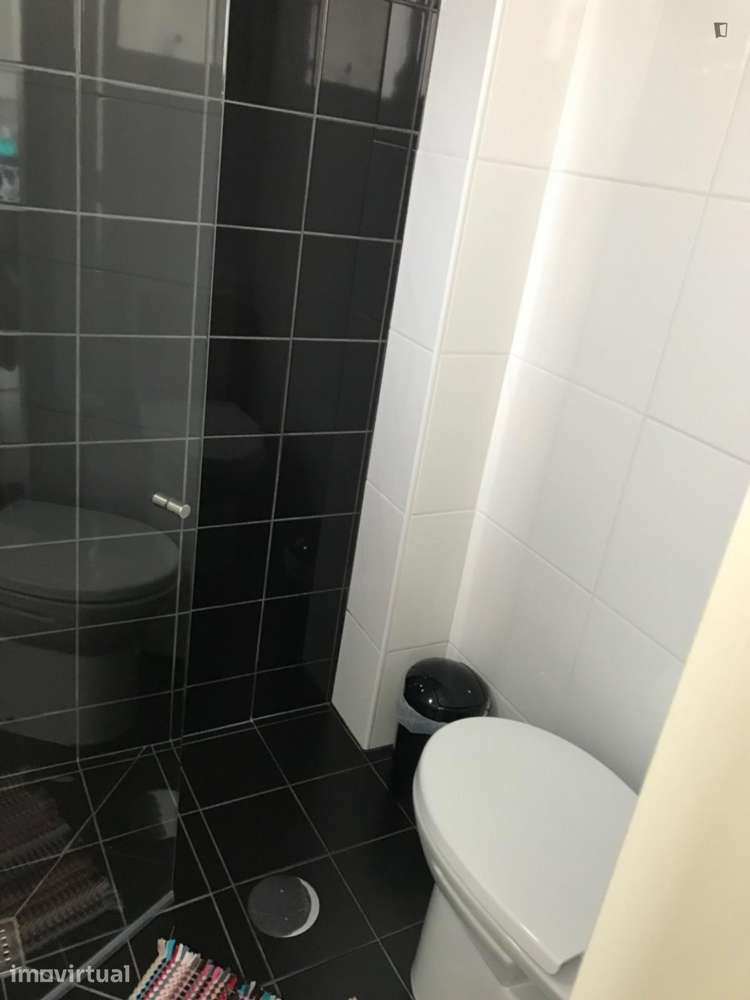 Quarto - localizado em  Coimbra - Grande imagem: 2/12