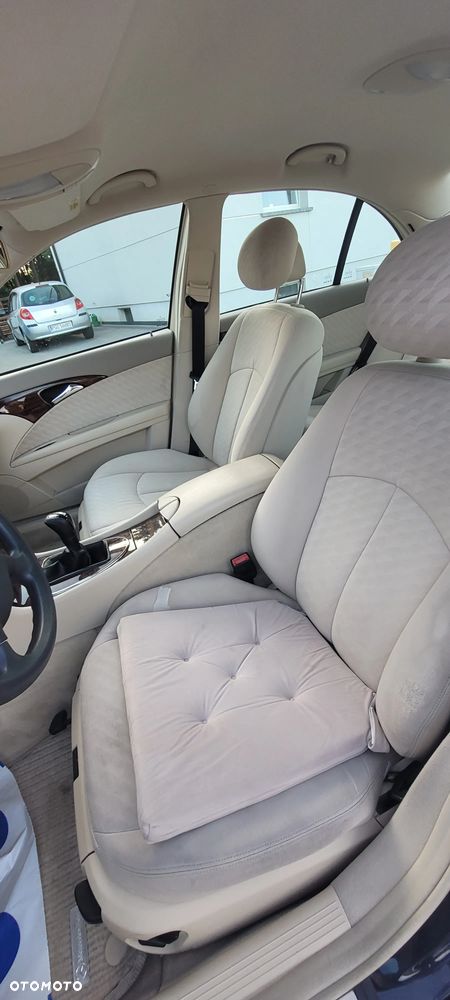 Mercedes-Benz Klasa E 220 CDI Elegance - 22