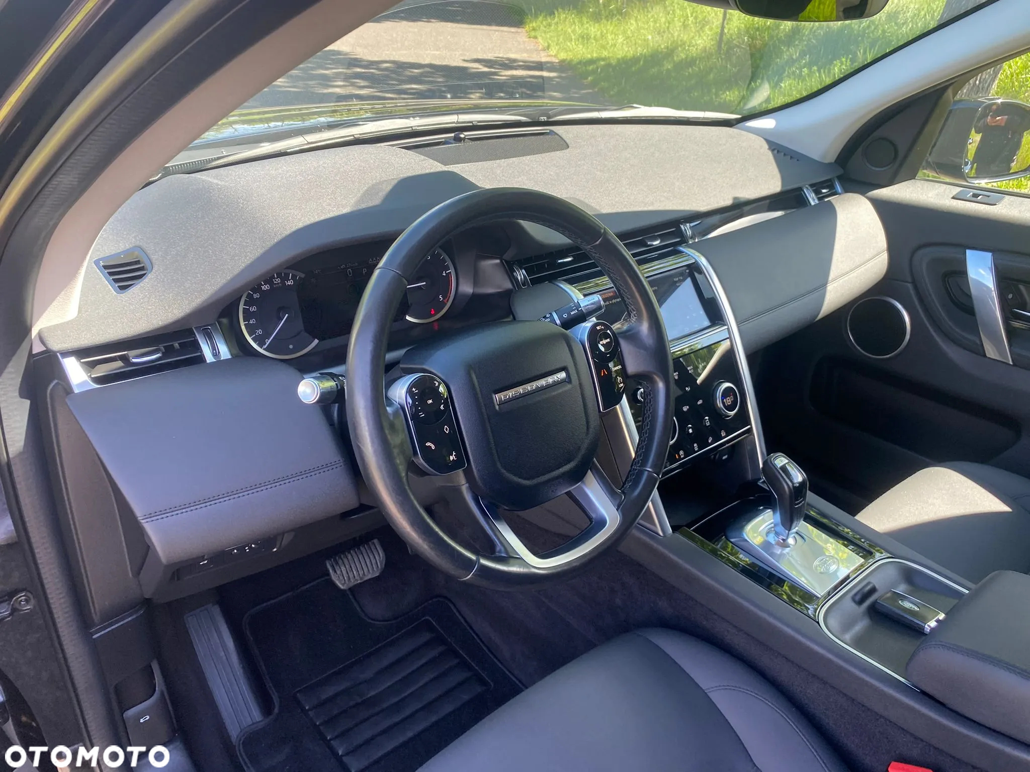 Land Rover Discovery Sport 2.0 D150 - 28