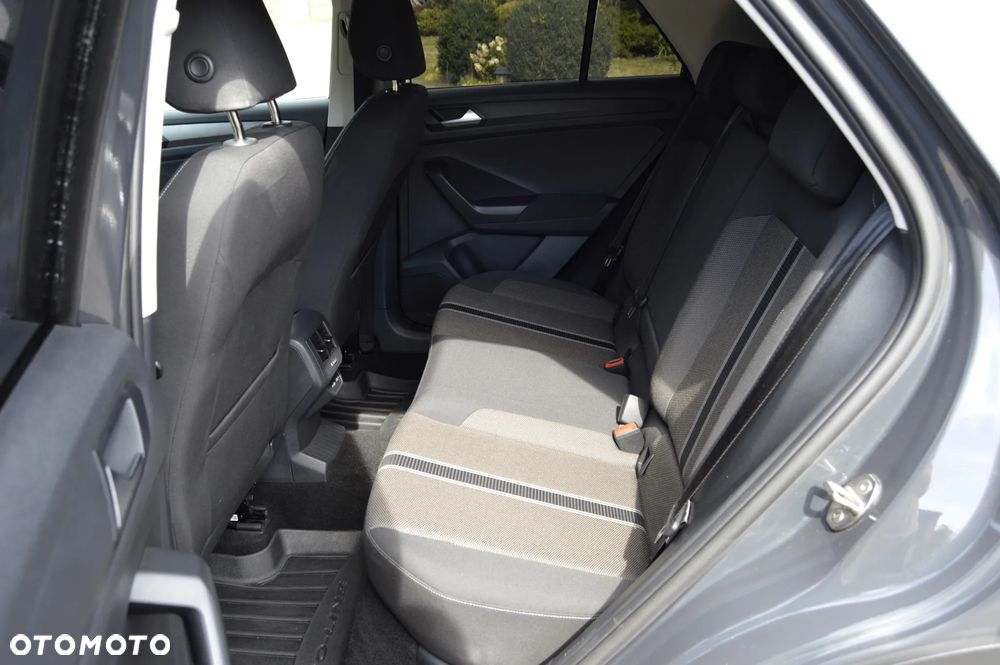 Volkswagen T-Roc 1.5 TSI Life DSG - 12