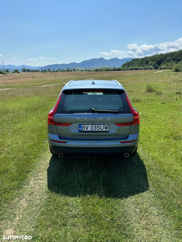 Volvo XC 60 D4 Momentum Pro - 6