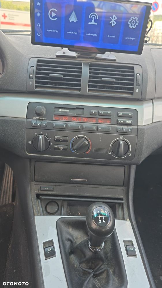 BMW Seria 3 318i - 10
