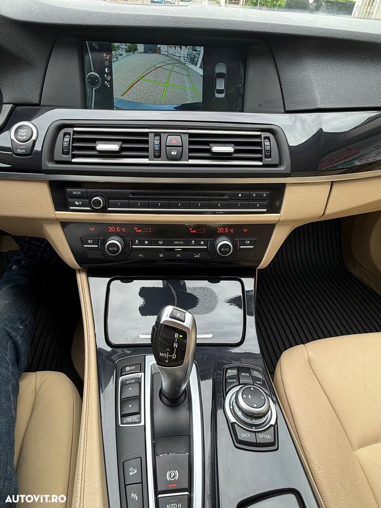 BMW Seria 5 530d xDrive Aut. - 12