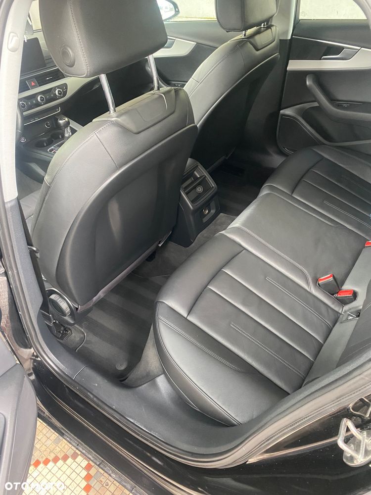Audi A4 Avant 2.0 TDI - 12