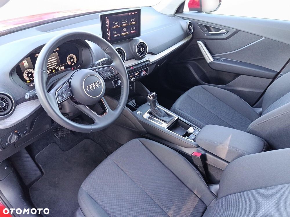 Audi Q2 35 TFSI Advanced S tronic - 14