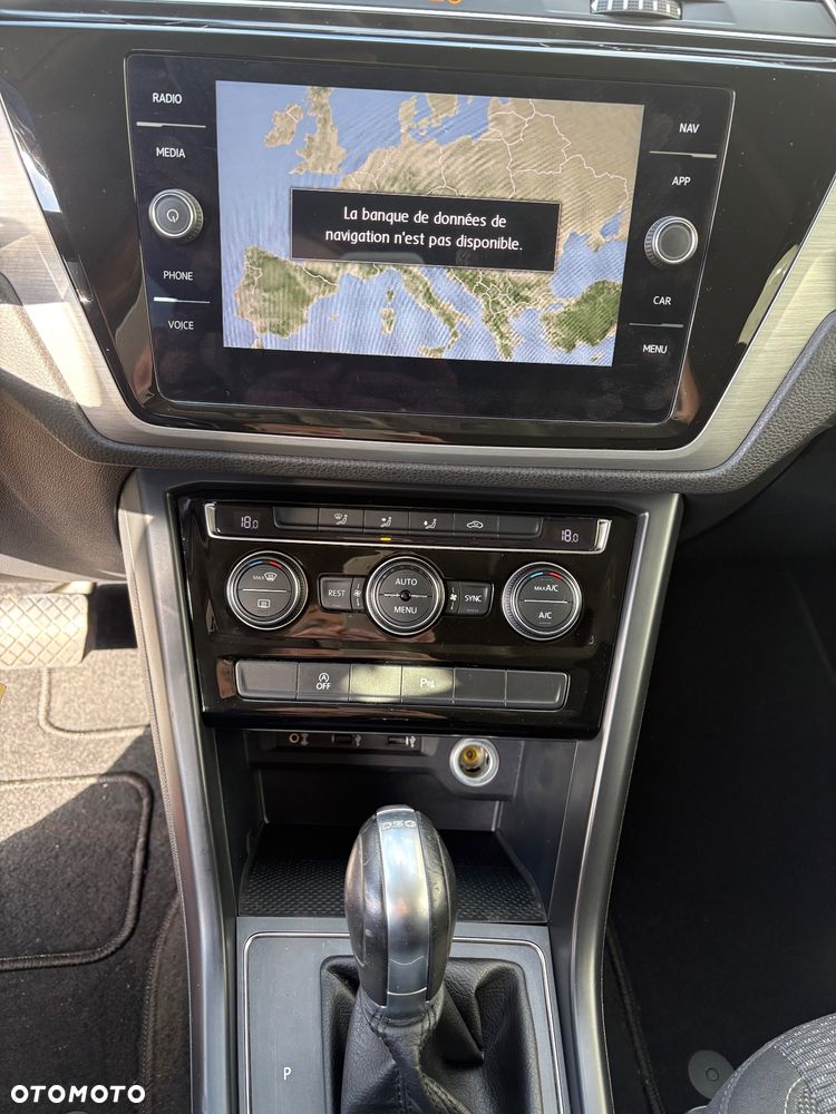 Volkswagen Touran 1.6 TDI SCR (BlueMotion Technology) DSG Comfortline - 14