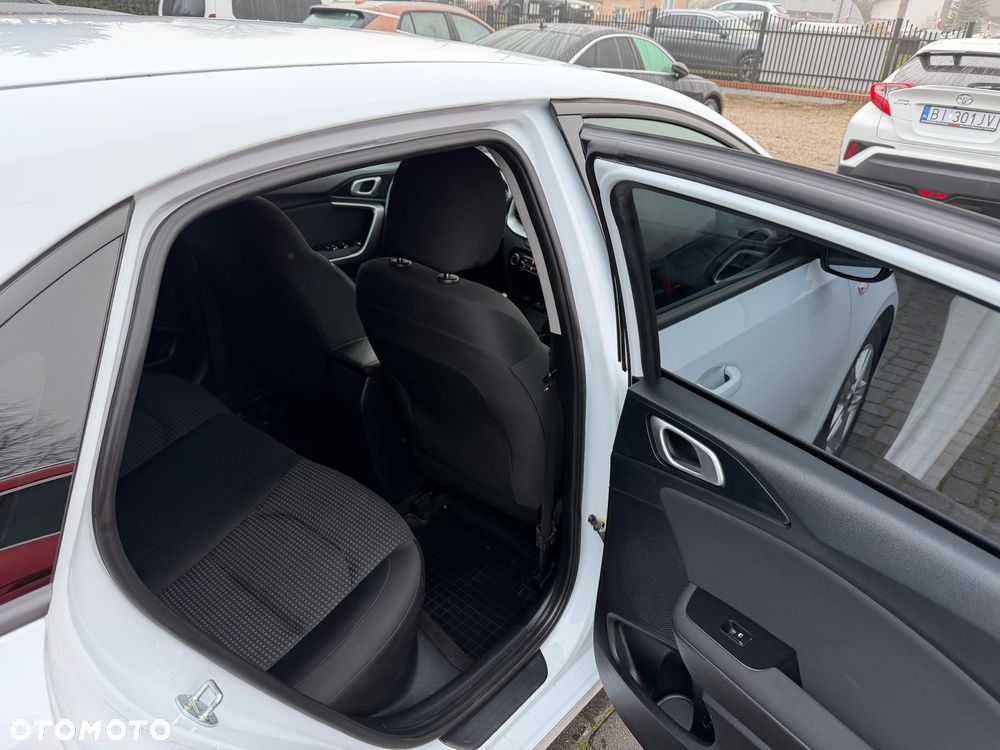 Kia Ceed 1.0 T-GDI L - 16