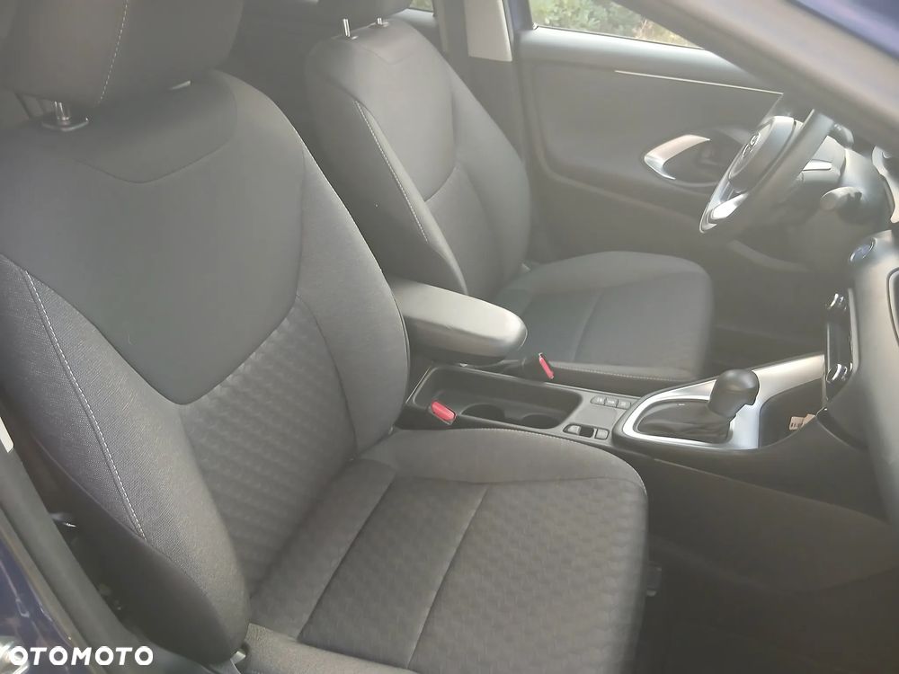 Toyota Yaris - 11