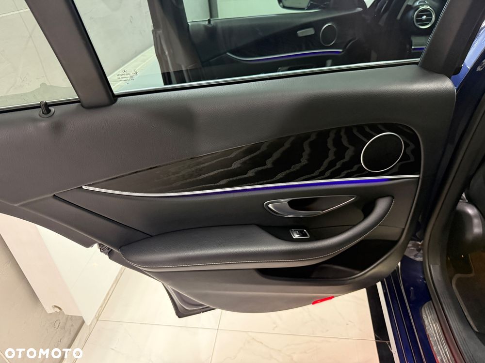 Mercedes-Benz Klasa E 300 de 9G-TRONIC Avantgarde - 12