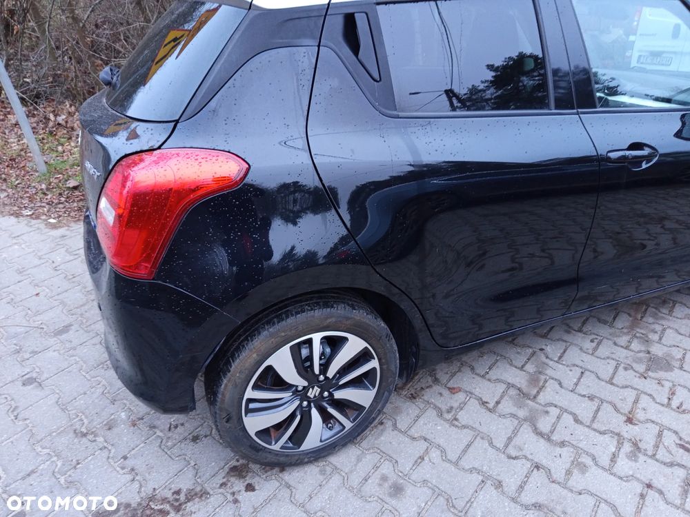 Suzuki Swift 1.0 Boosterjet Comfort - 4