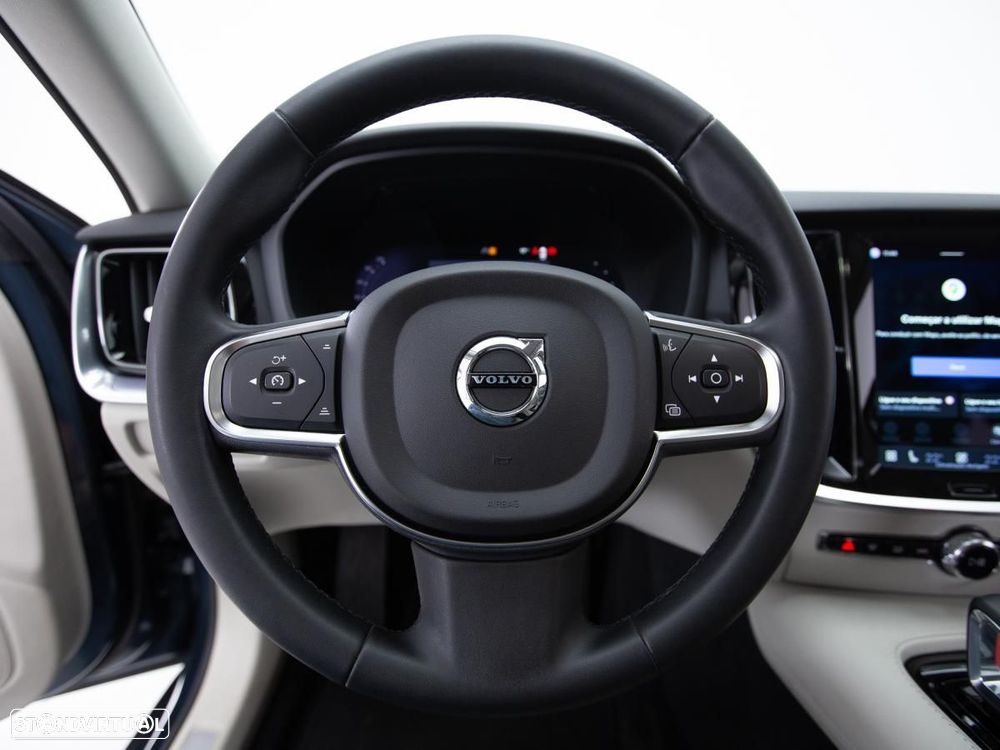 Volvo V60 2.0 T6 AWD TE Core - 18