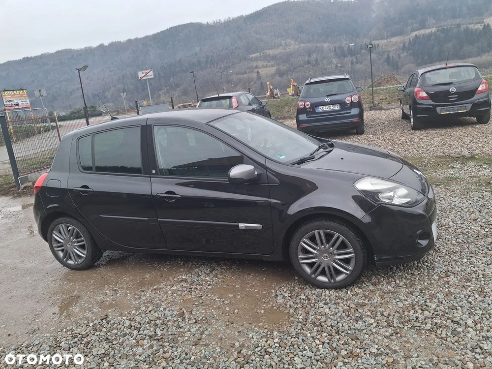 Renault Clio 1.2 16V 75 TomTom Edition - 3