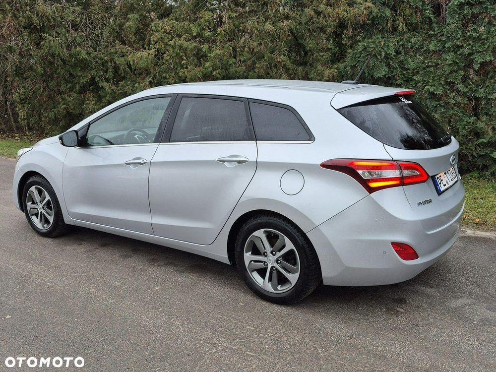 Hyundai i30 - 12