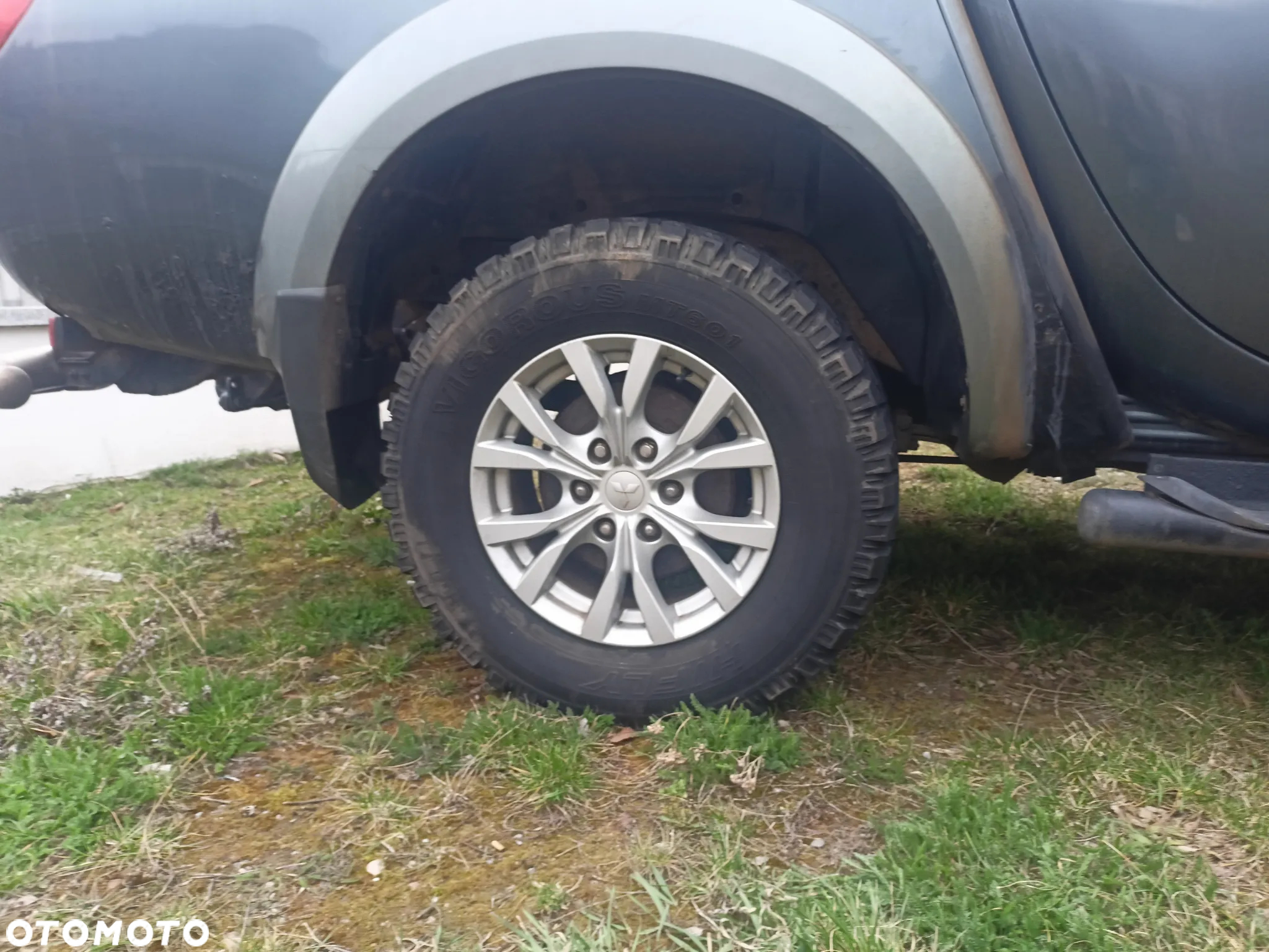 Mitsubishi L200 2.5 DID Instyle - 10