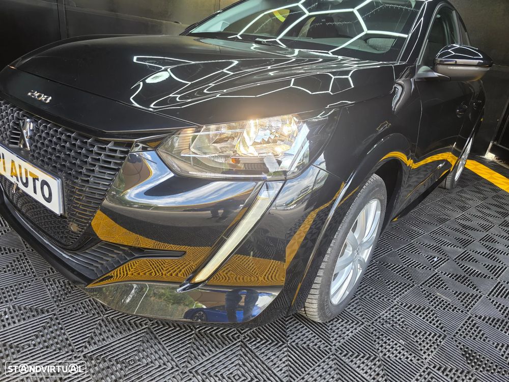 Peugeot e-208 50 kWh Allure - 3